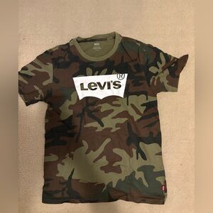 Levi's Camouflage T-Shirt